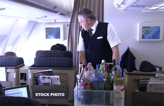 Max Lewis - Flight Attendant, Qantas ["...since wearing Q-Link I feel more energized at the end of long flights..."]