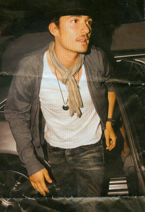Spotted! Orlando Bloom wearing Q-Link